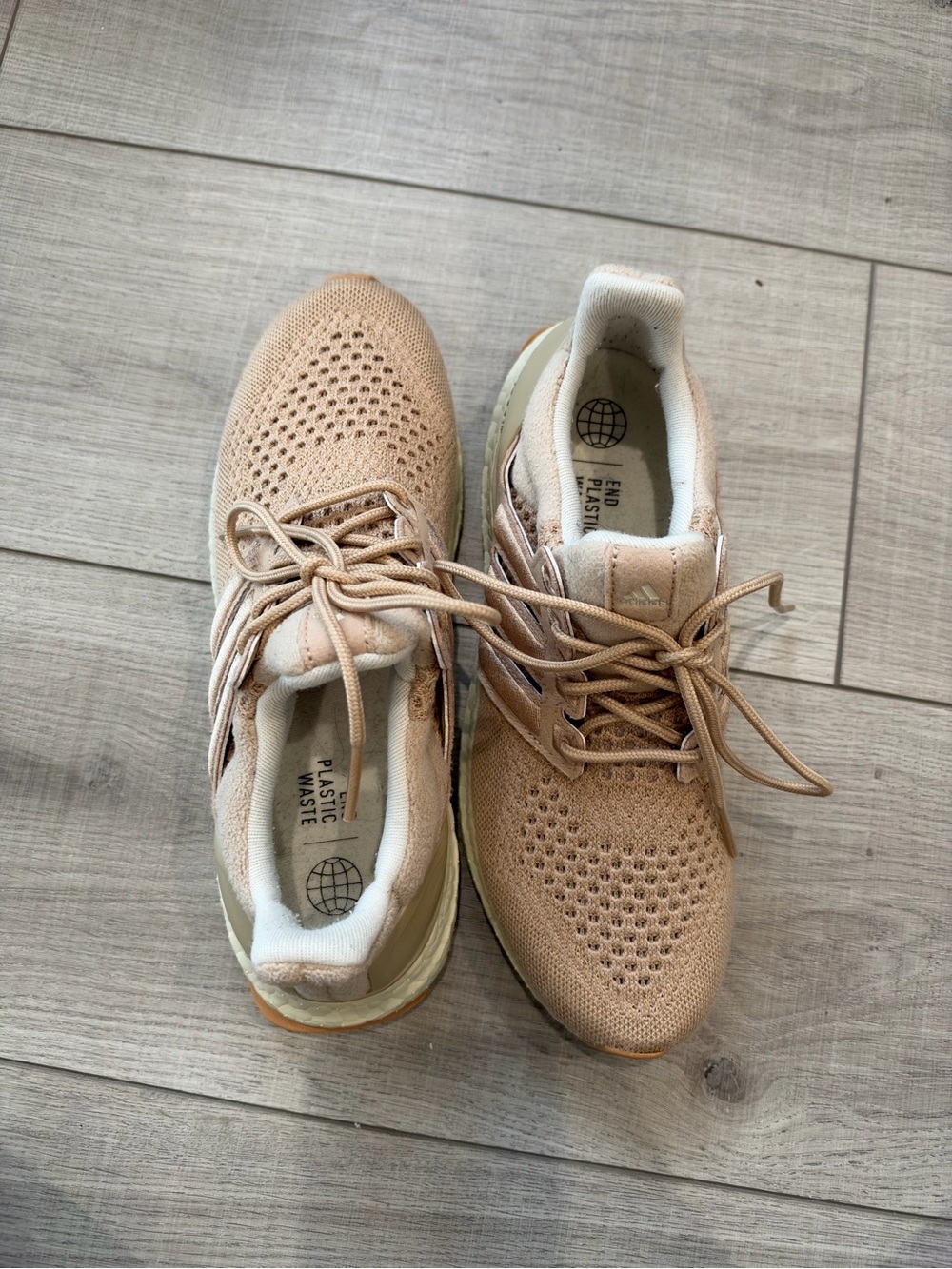 Adidas UltraBoost Sneakers